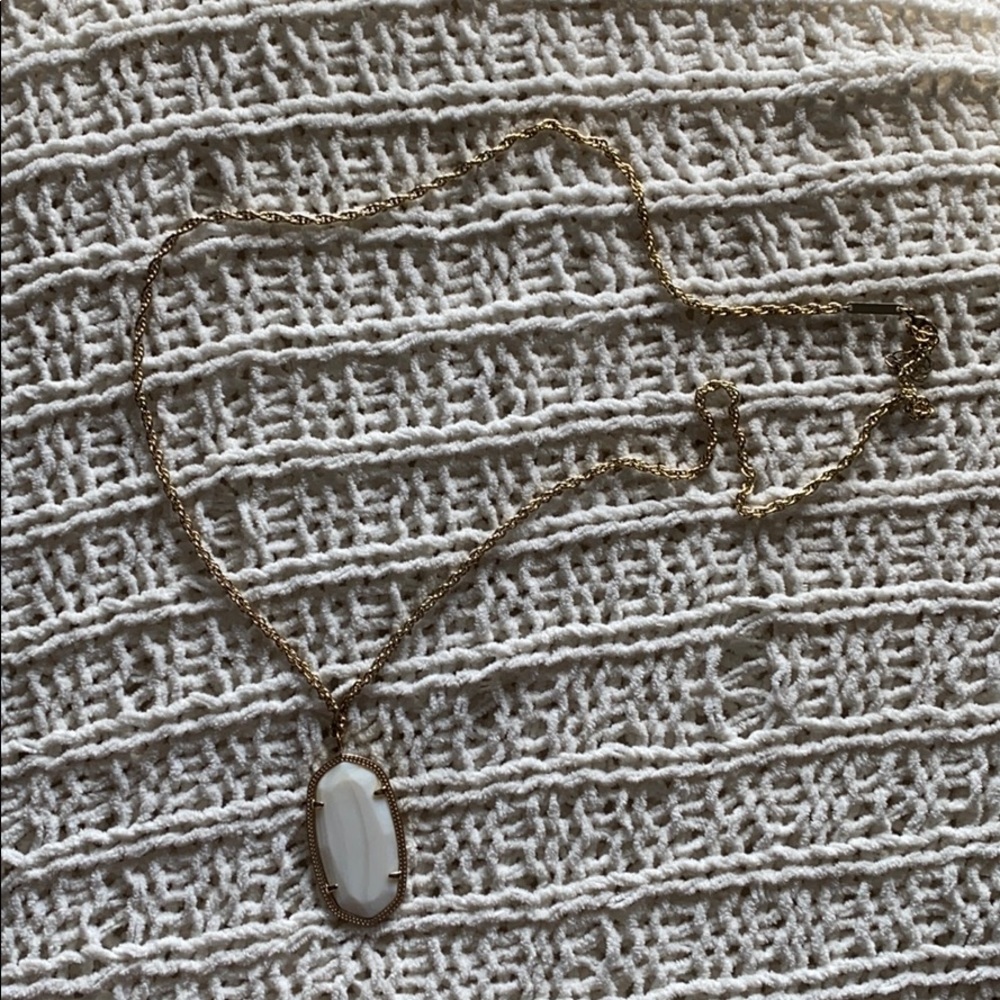 Kendra Scott Necklace